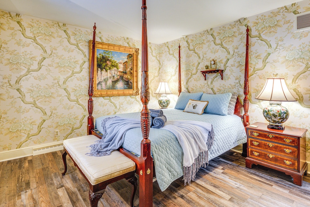 2 Mi to Main St Thomasville: Family Home w/ Games