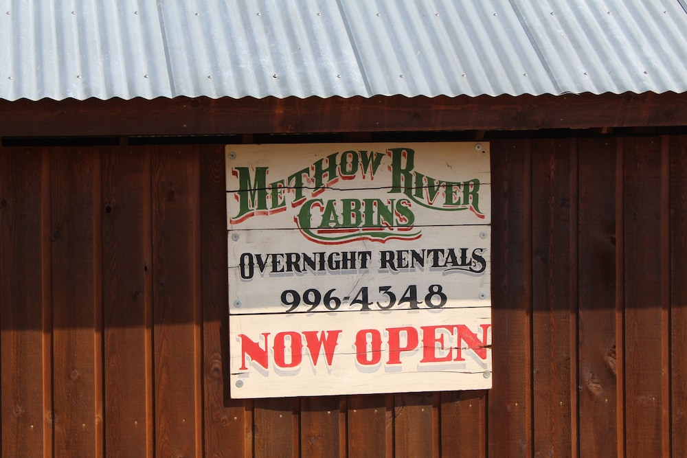 Methow River Lodge & Cabins