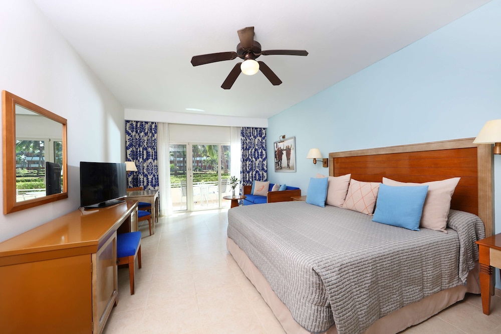 Punta Cana Vacations - Iberostar Waves Punta Cana - All Inclusive - Property Image 16