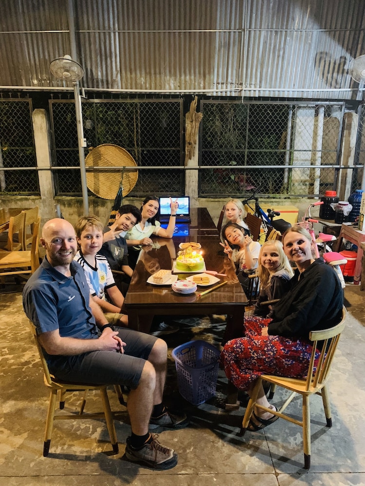 Gibbon Singing Homestay