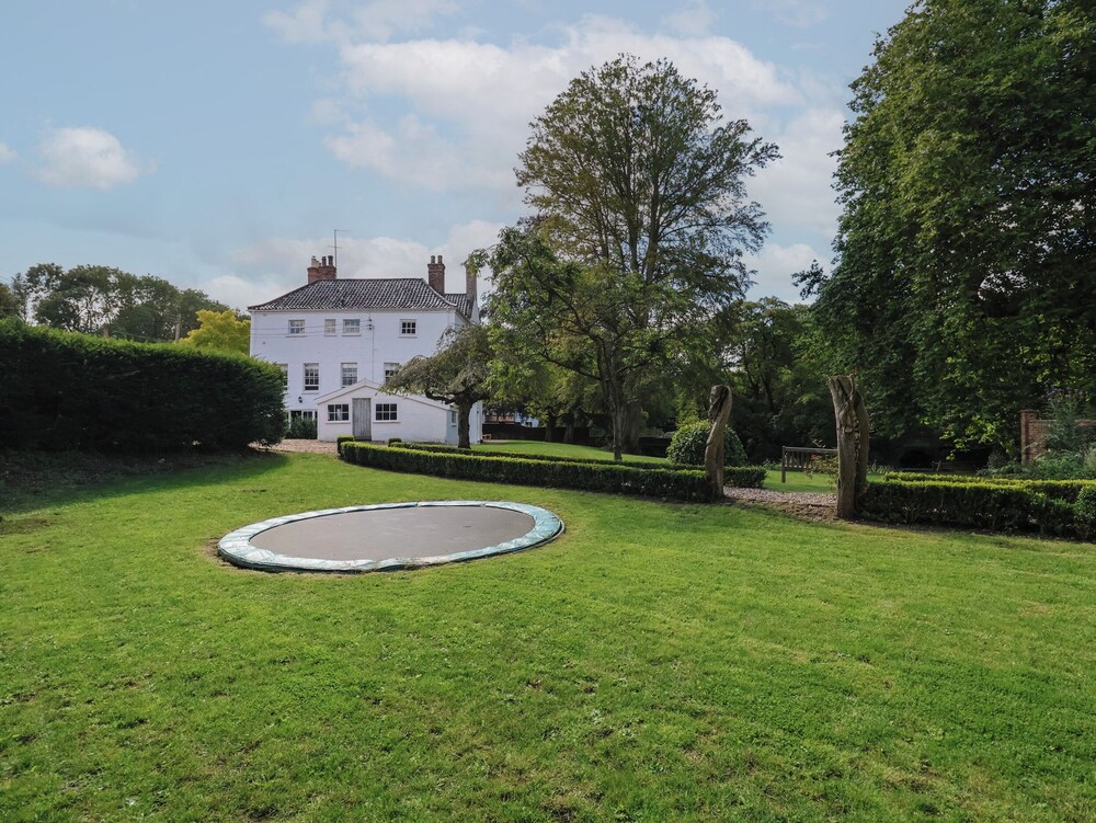 Syleham House