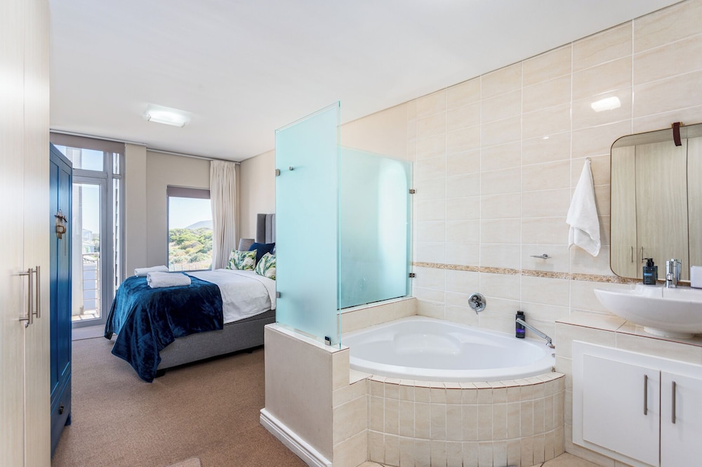 Seaside Village C22 by CTHA