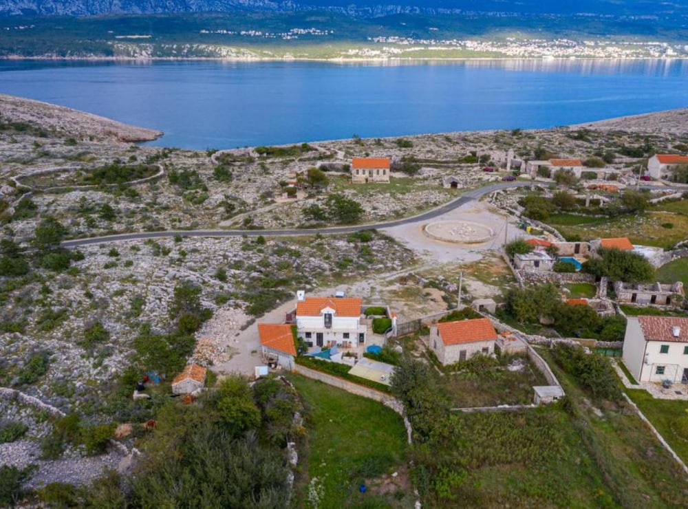 Rustic Villa Rudine