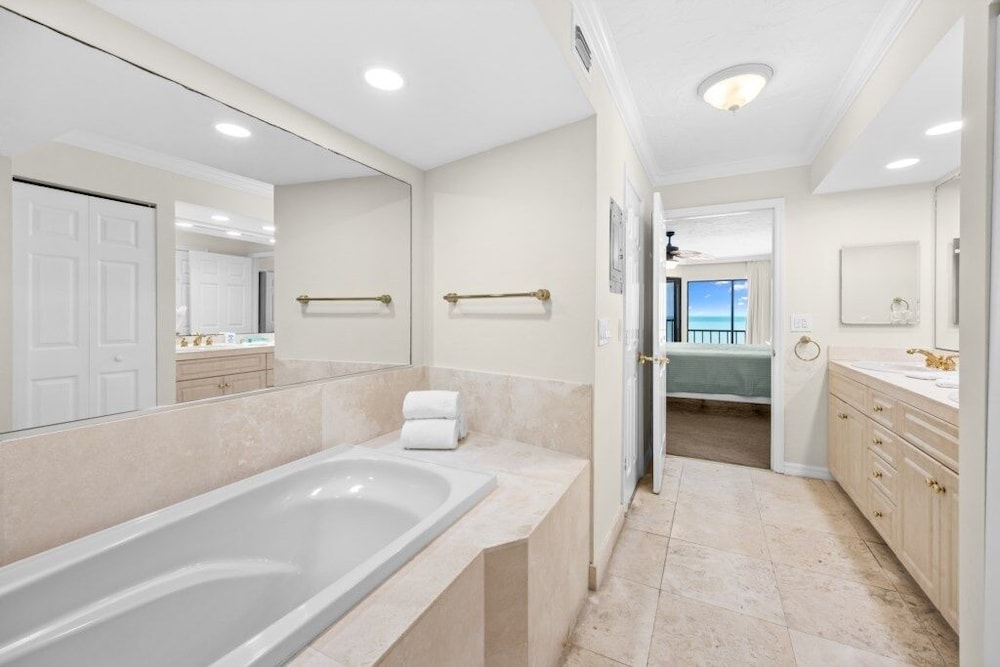 Pointe Santo A45 2 Bedroom Condo