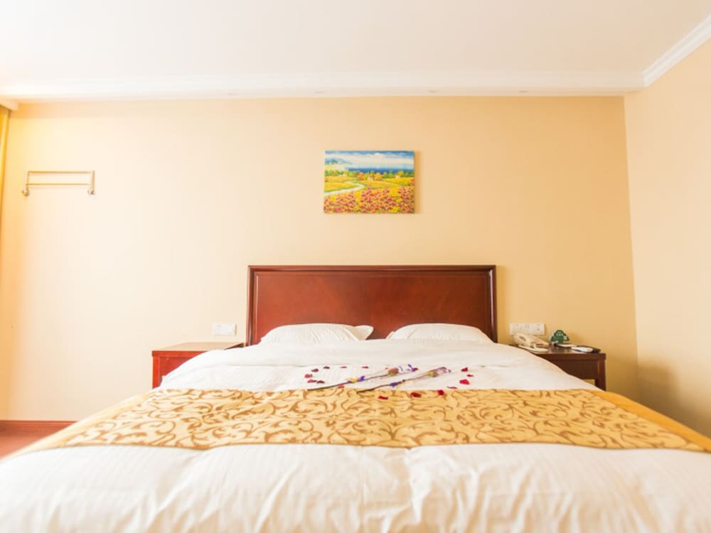 GreenTree Inn New District Hospital of People s Hospital MingLiu Express Hotel - Property Image 28