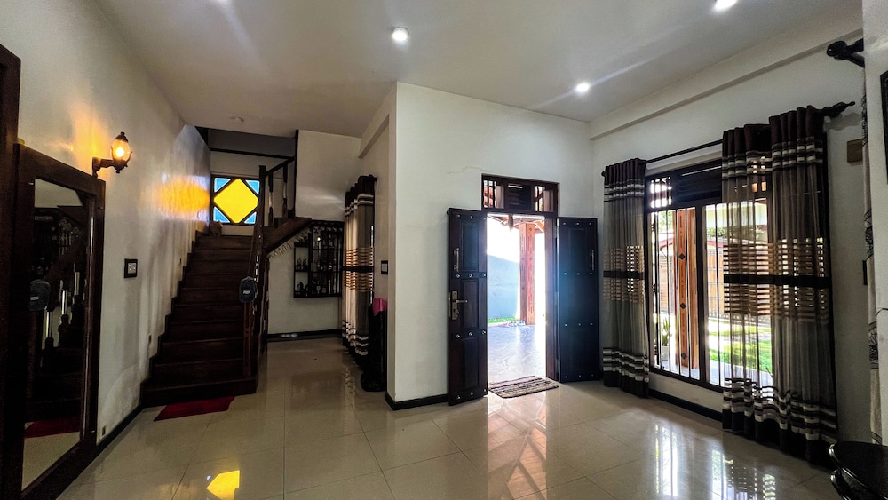 Galle Catamaran Villa