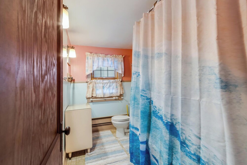 Hickman Street 208a