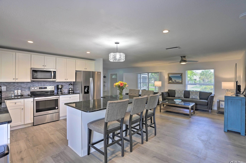 Cape Coral Home w/ Lavish Patio Private Pool! - Property Image 19