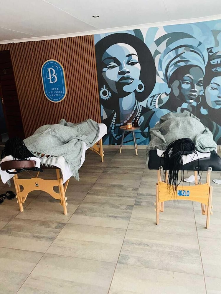 GEORGE B BOUTIQUE LODGE