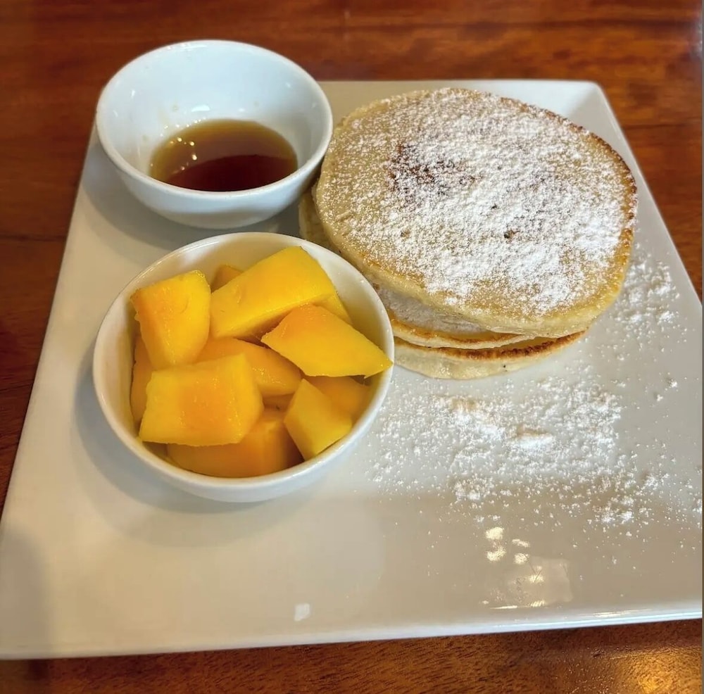 The Palm Lodge