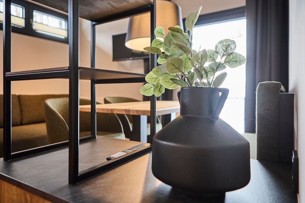 MiLa Apartments