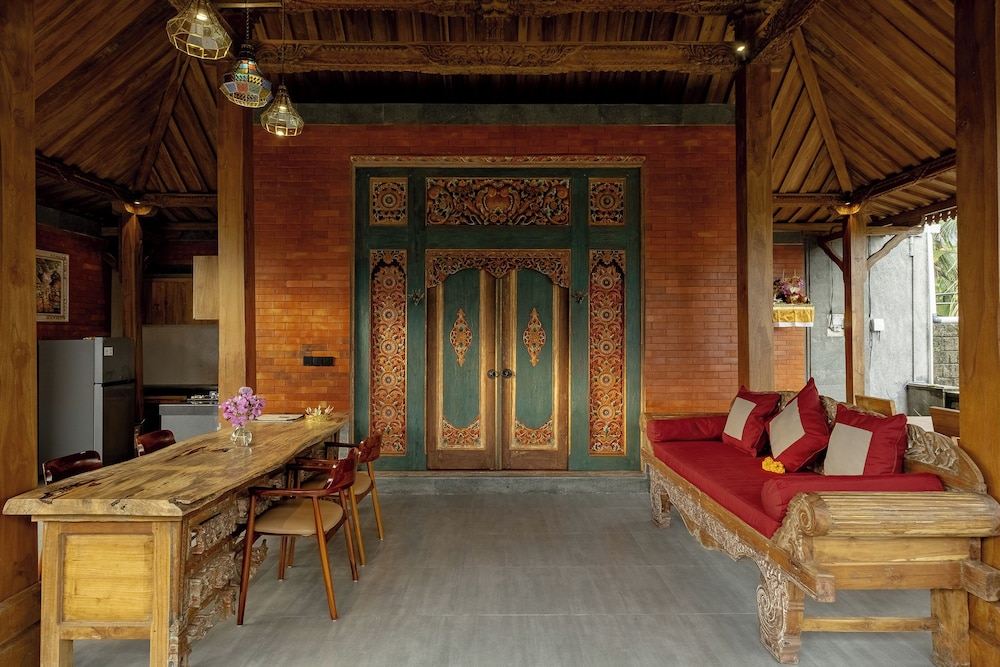 Agrapana Ubud Villa