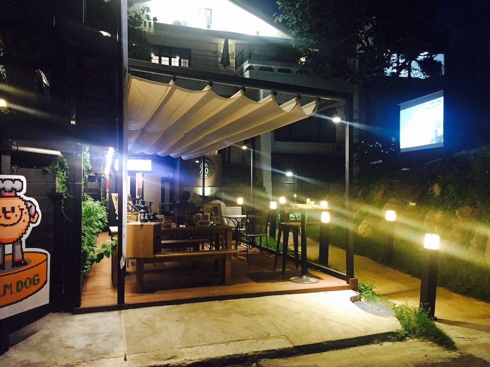 House740