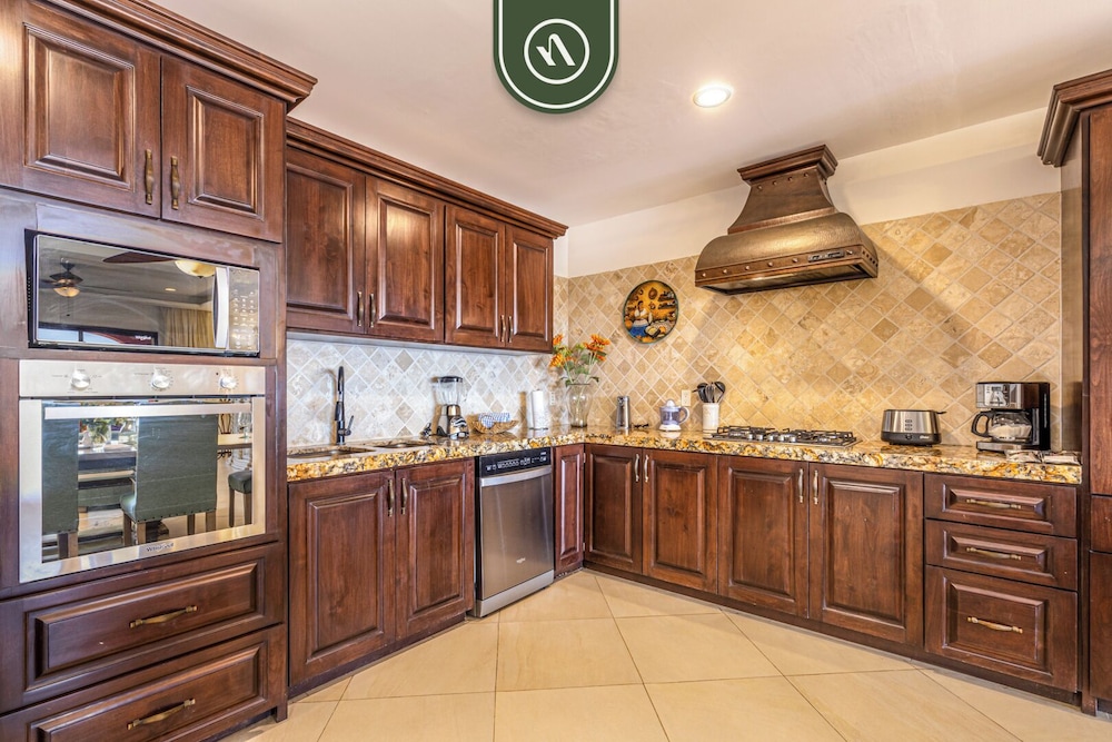 Hacienda Encantada by Naya Homes