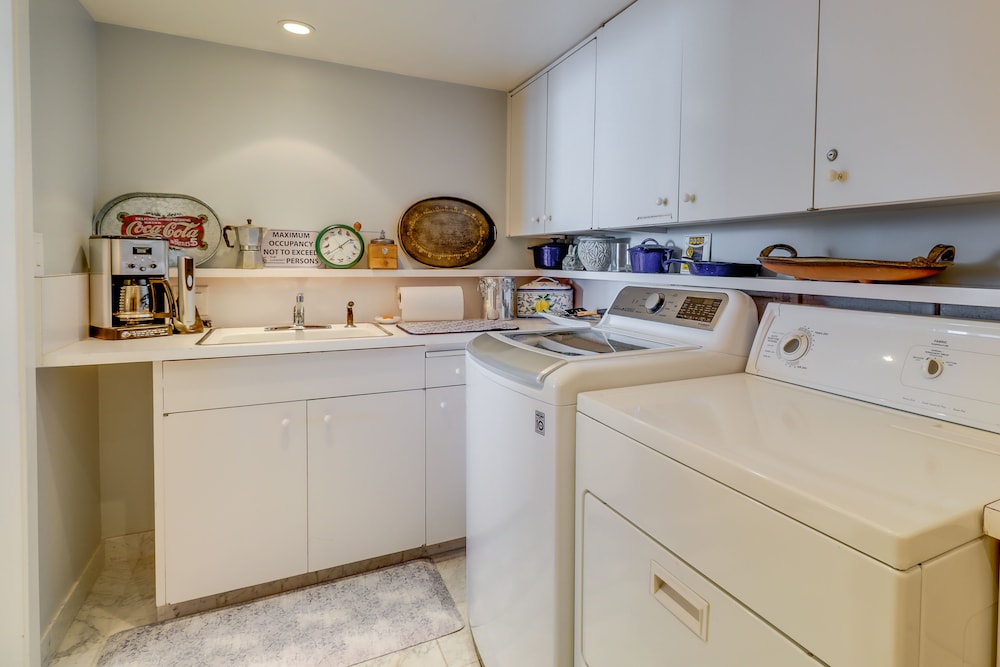 Lake Tahoe Gem w/ Furnished Deck & Water Views!