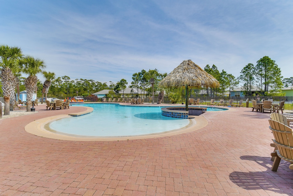 'our Happy Place' Zero-entry Pool & Tennis Access