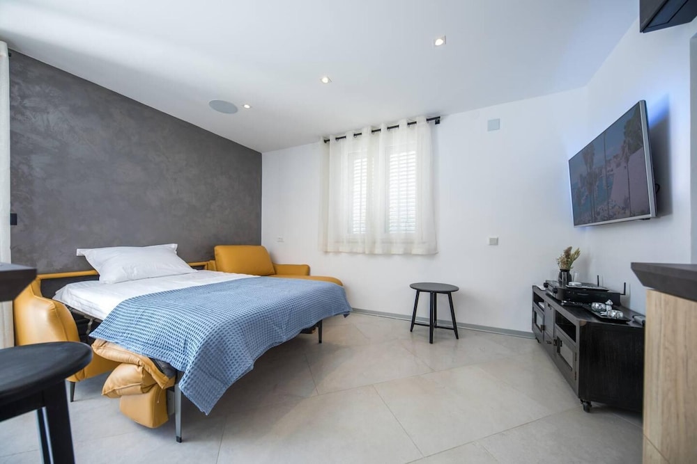 Beautiful 1-bed Apartment in Pobrezje-dubrovnik