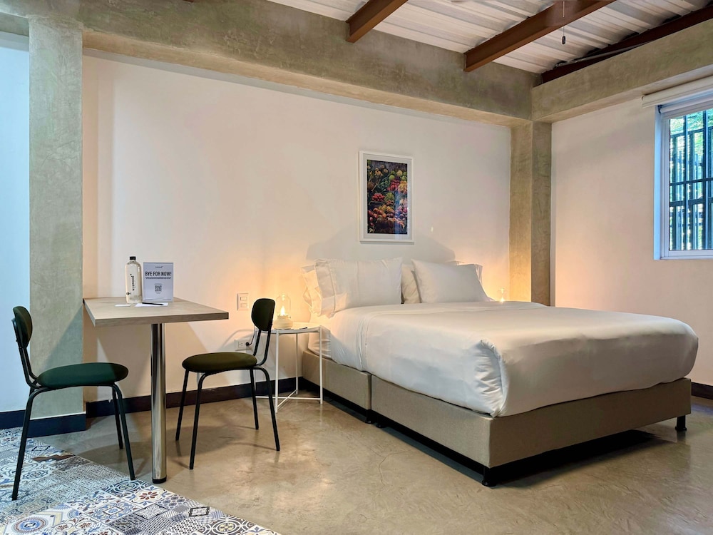 w Fantastic Loft w Modern Deco in Cali