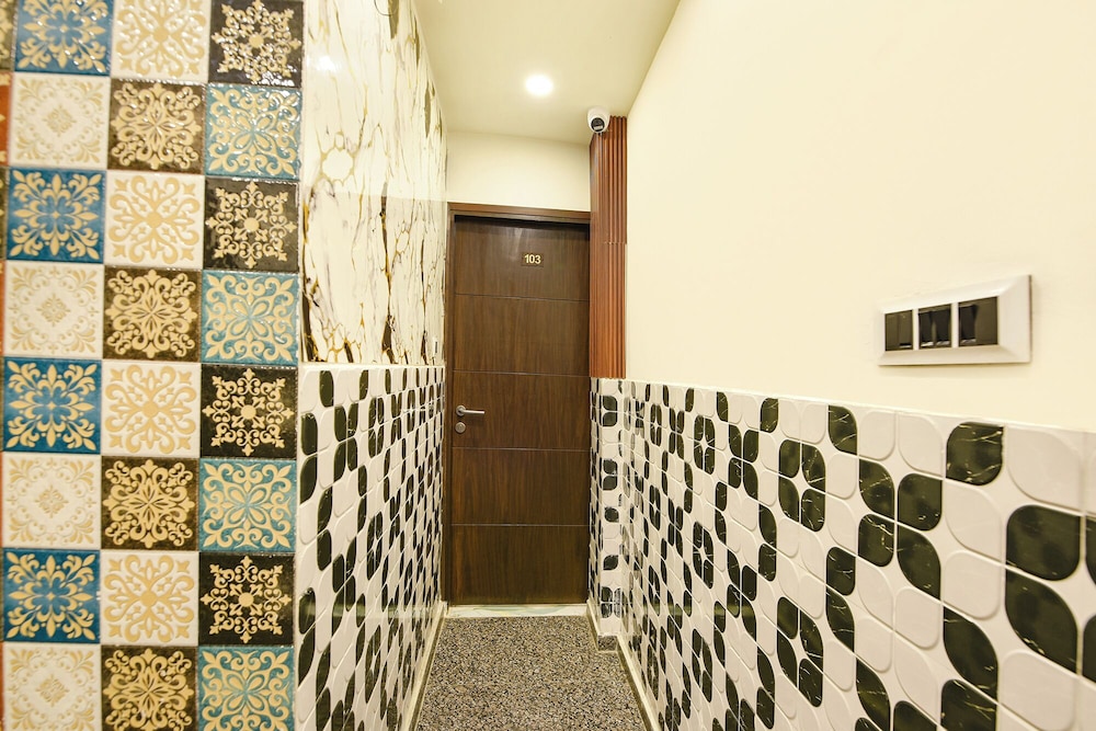 Fabhotel Blue Bell