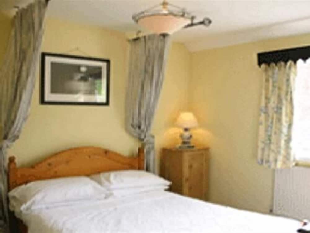 Marlborough Vacations - The Lamb Inn - Property Image 5