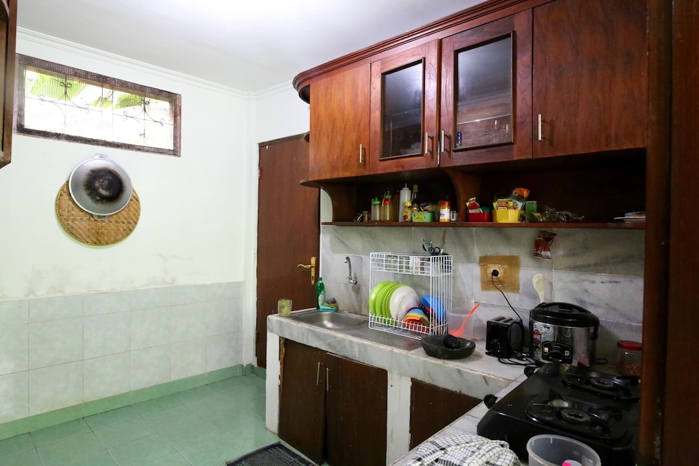 Morotai Camp Hostel -Adult Only