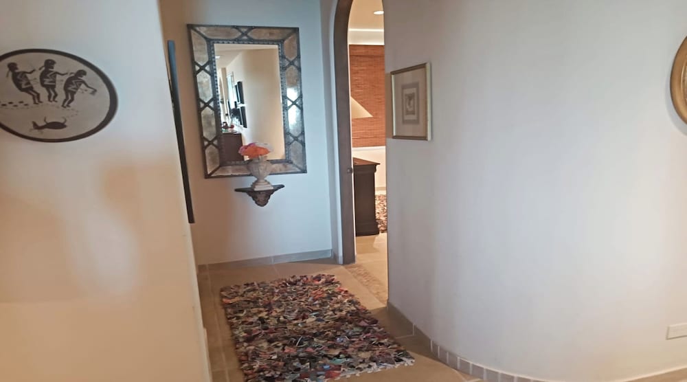 Condo Bella Sirena 805 C by Kivoya