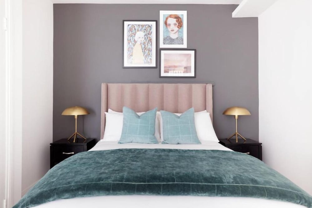Dublin Central Suites