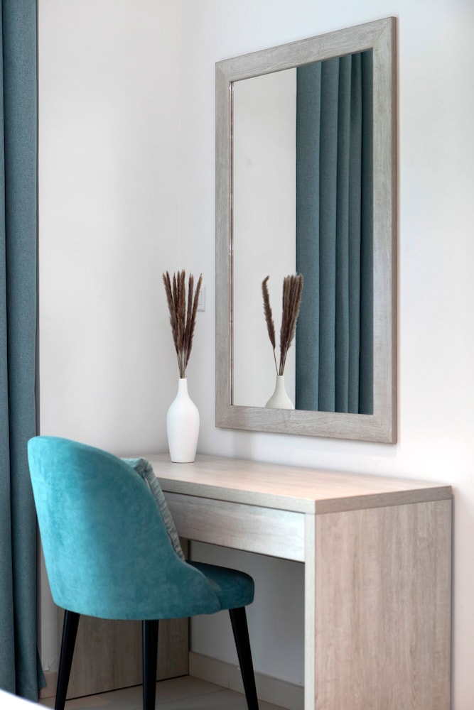 New 2BR apartments at Seven Palm