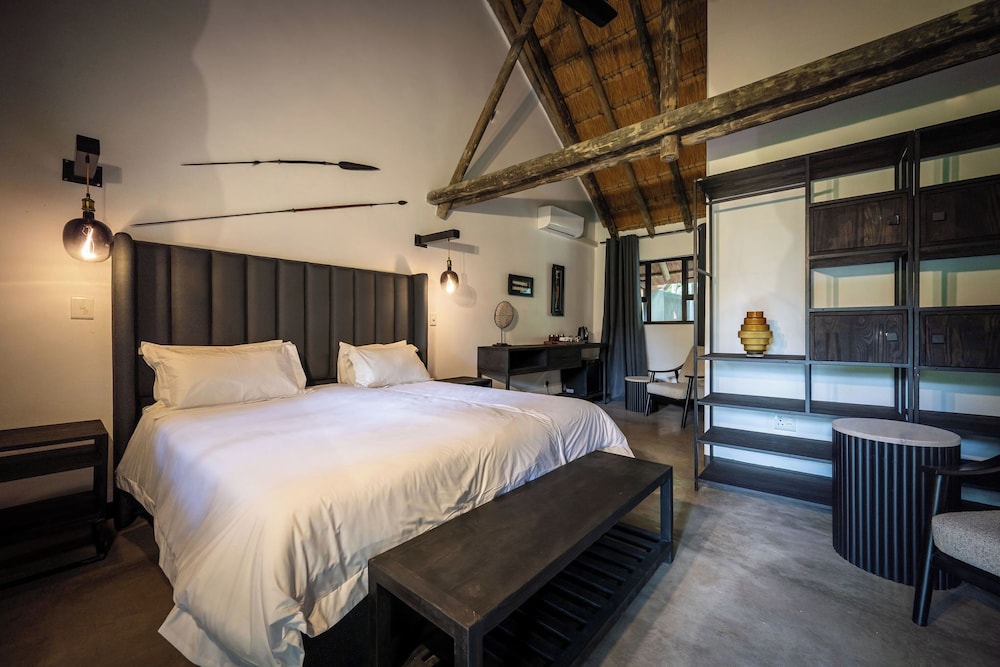 Sunbirds Oasis Lodge