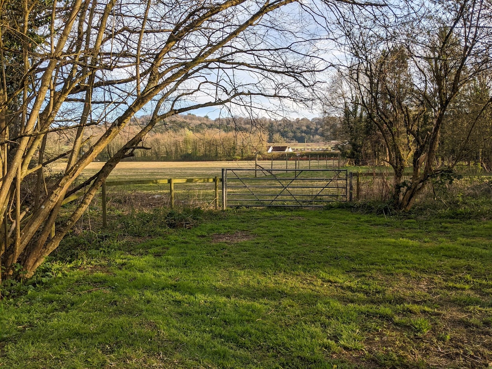 The Dunnit@manor Farm