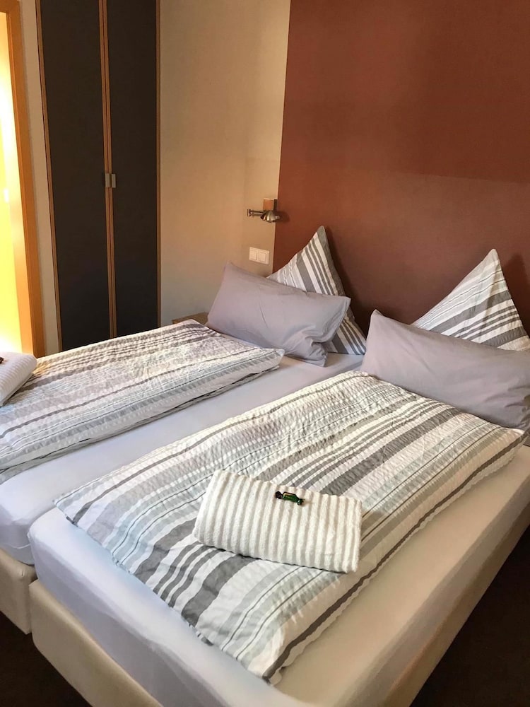 Hotel Bed  Breakfast Steinfeld - Property Image 3