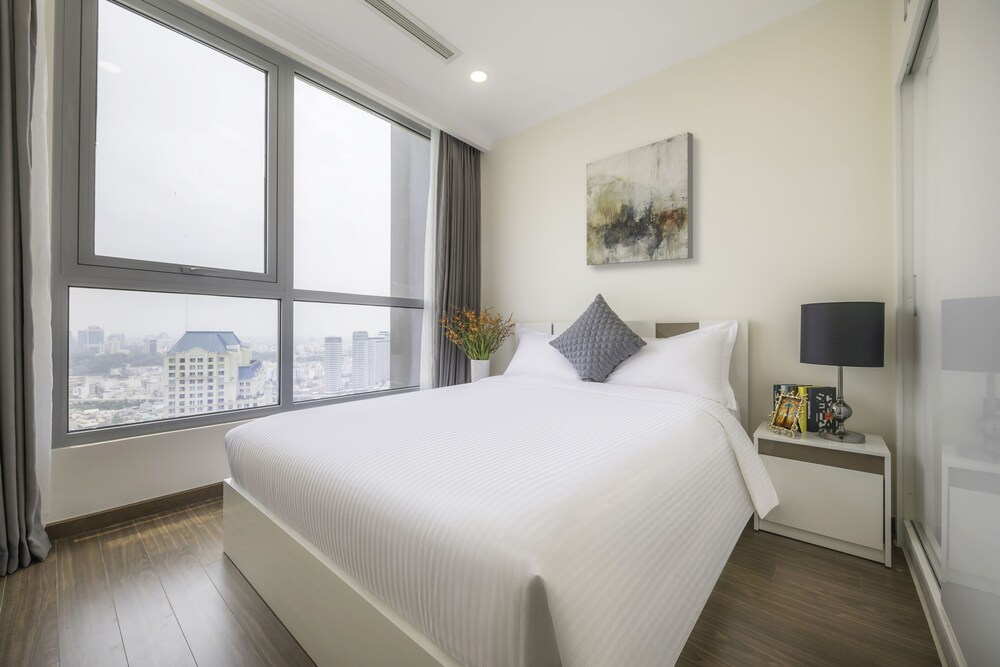 The Celavie Serviced Apartment Landmark