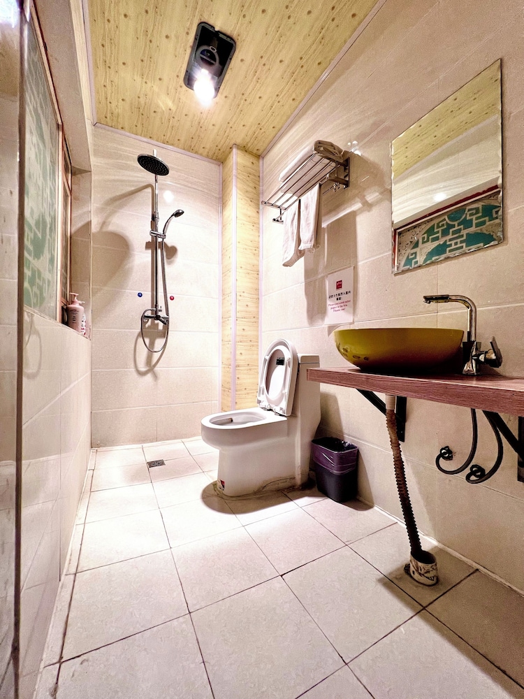 ShangriLa chudengshuo homestay