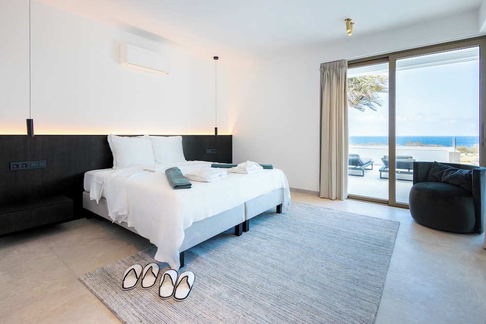 The Cape at Blue Bay Golf & Beach Resort