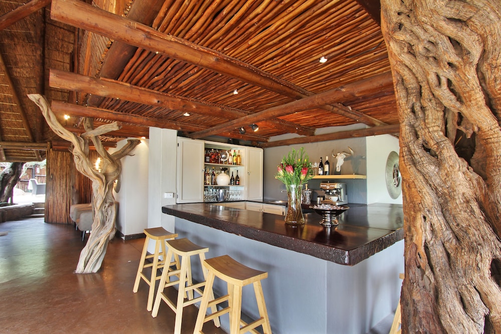 Itaga Luxury Private Game Lodge