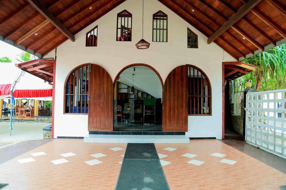 Gayana Guest House