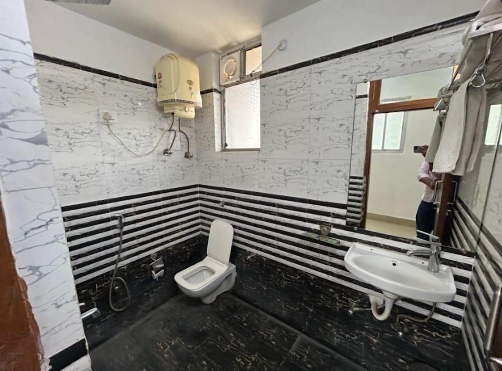 Panache Inn Kaimur Vihar
