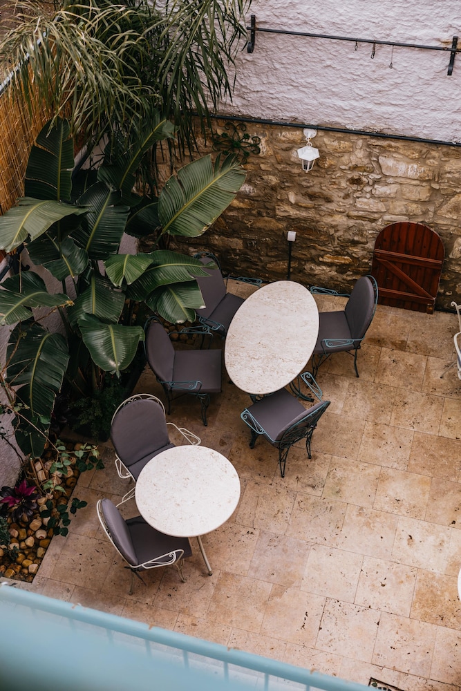 ALAZ URLA ROOMS