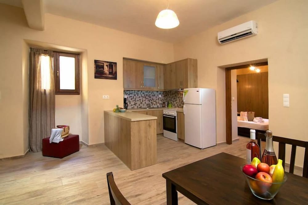 Asikiko Suites view 5