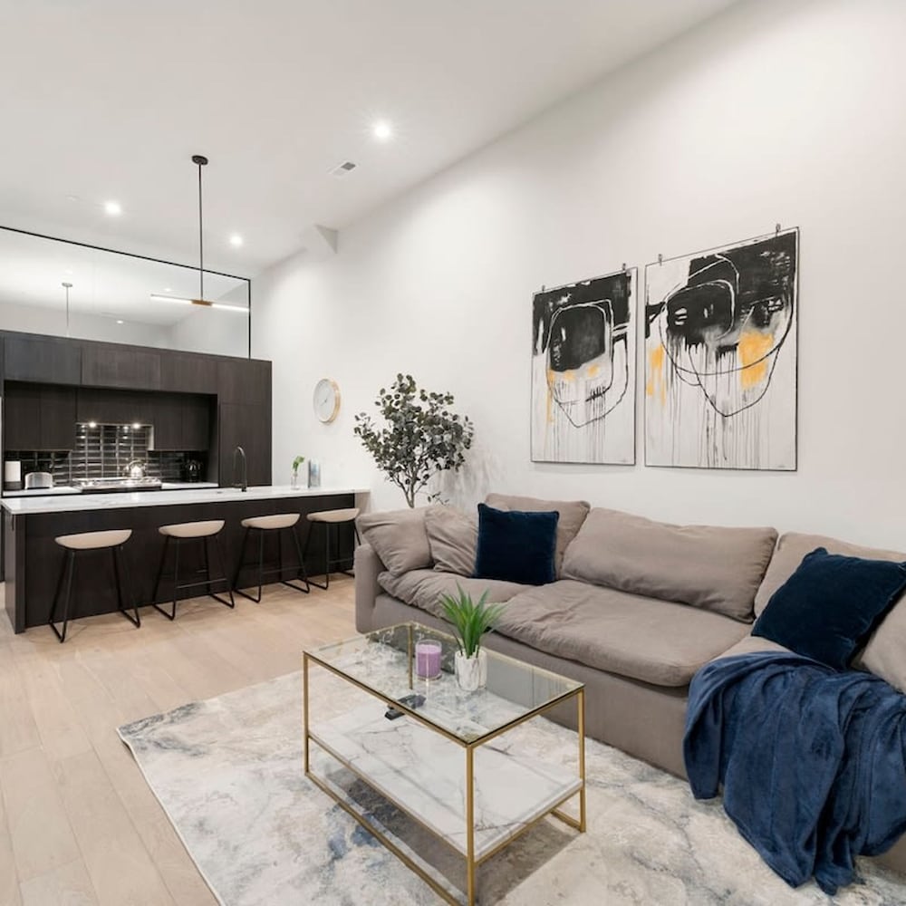 Chic River North Condo 2BR 2BA With Private Balcony
