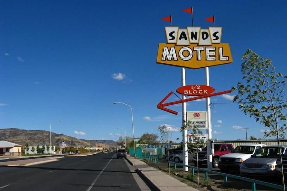 Grants Vacations - Sands Motel - Property Image 16