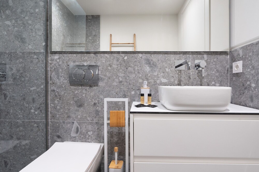 LIV Athinum - Luxury Apartment 3C