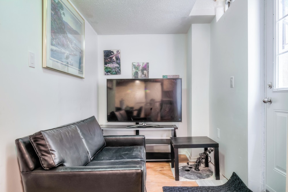 Ajax Suites