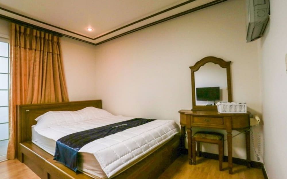 Jeju Badapunggyeong Pension view 2