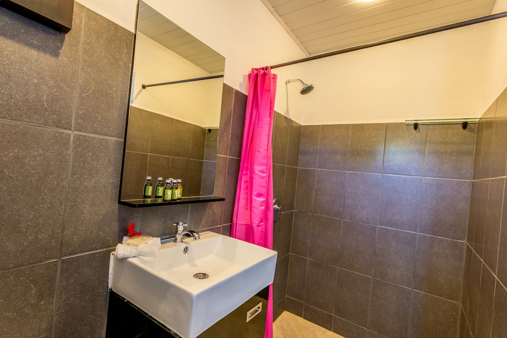 Club Ibiza - Party Hotel & Beach Club