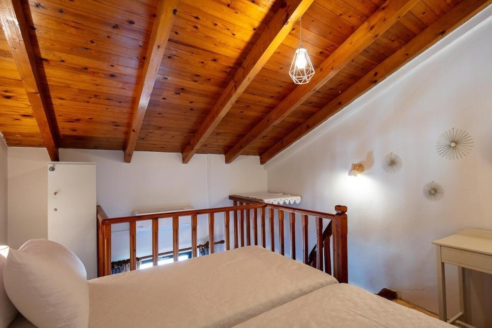 Fortezza Sea Breeze Eve-1BR & Sea View