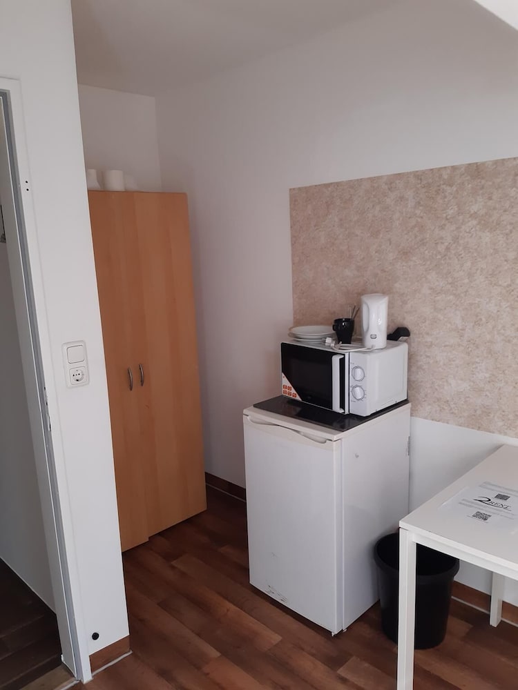 2-Rent Group Hostel Rooms&Apartments EVE168