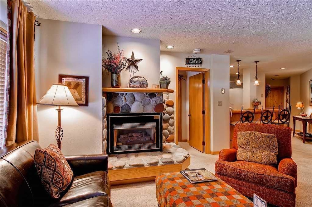 1204 Trappeur's Lodge, Trappeur's Crossing Apartment 2