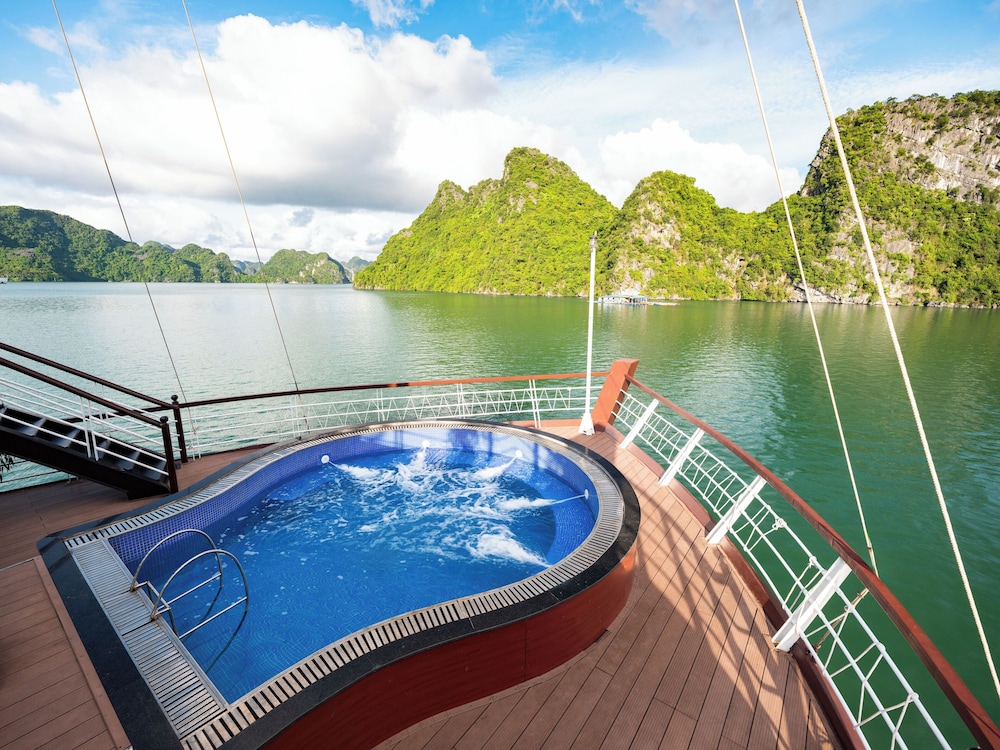 Rosa Cruise Halong - Image 4