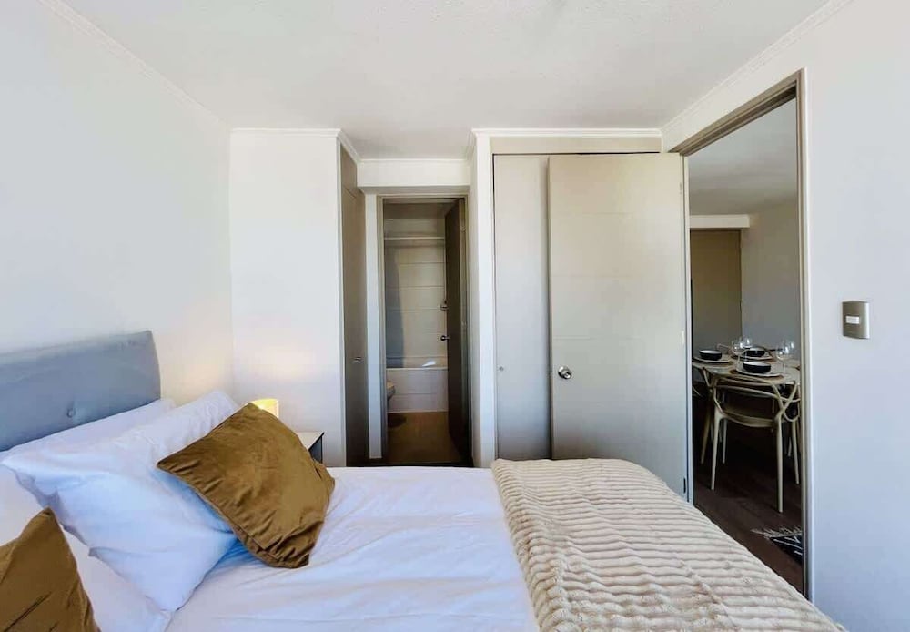Urbano Esperanza Plaza Yungay Laundry Park Pet